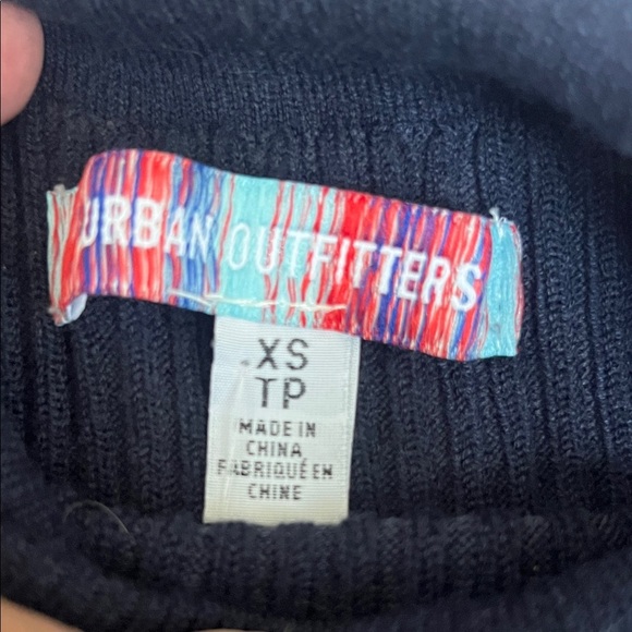 Urban Outfitters Navy Ribbed Tank Top - Picture 2 of 3